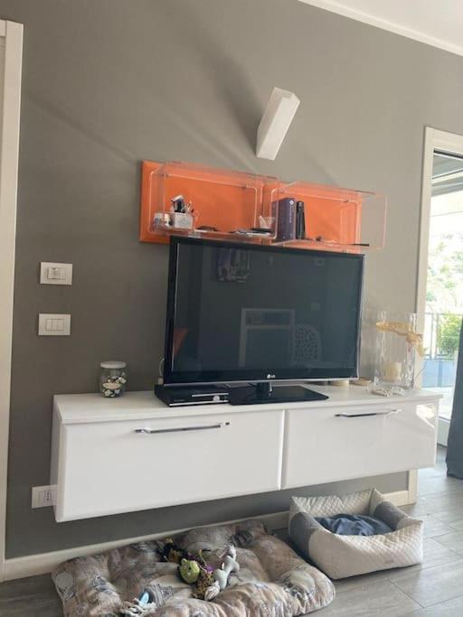 Appartamento Bersaglio Costa Volpino Εξωτερικό φωτογραφία